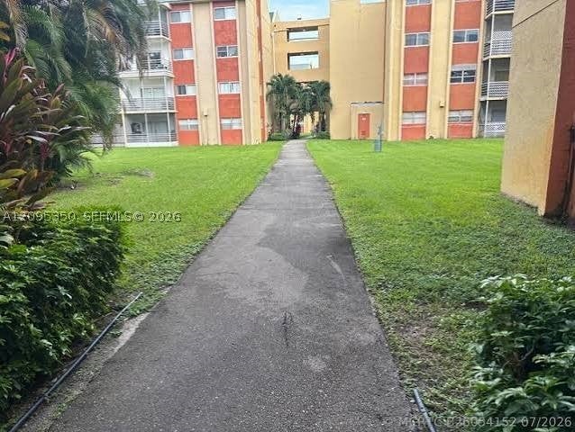 3710 NW 21st St 109, Lauderdale Lakes FL 33311