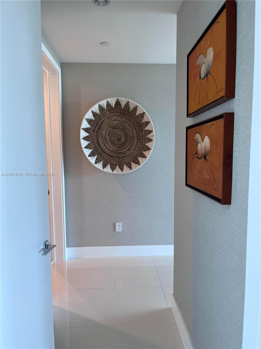 OCEANA BAL HARBOUR CONDO - Residential Lease