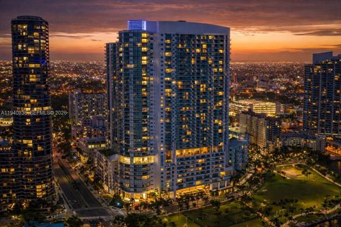 1800 N Bayshore Dr 2006 Miami FL 33132