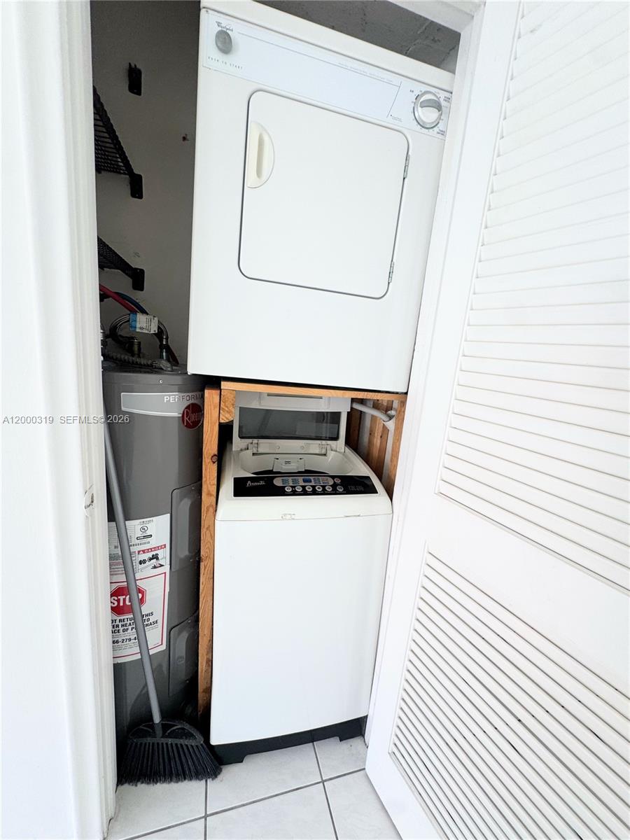 CYPRESS CREEK VILLAS - Residential Lease