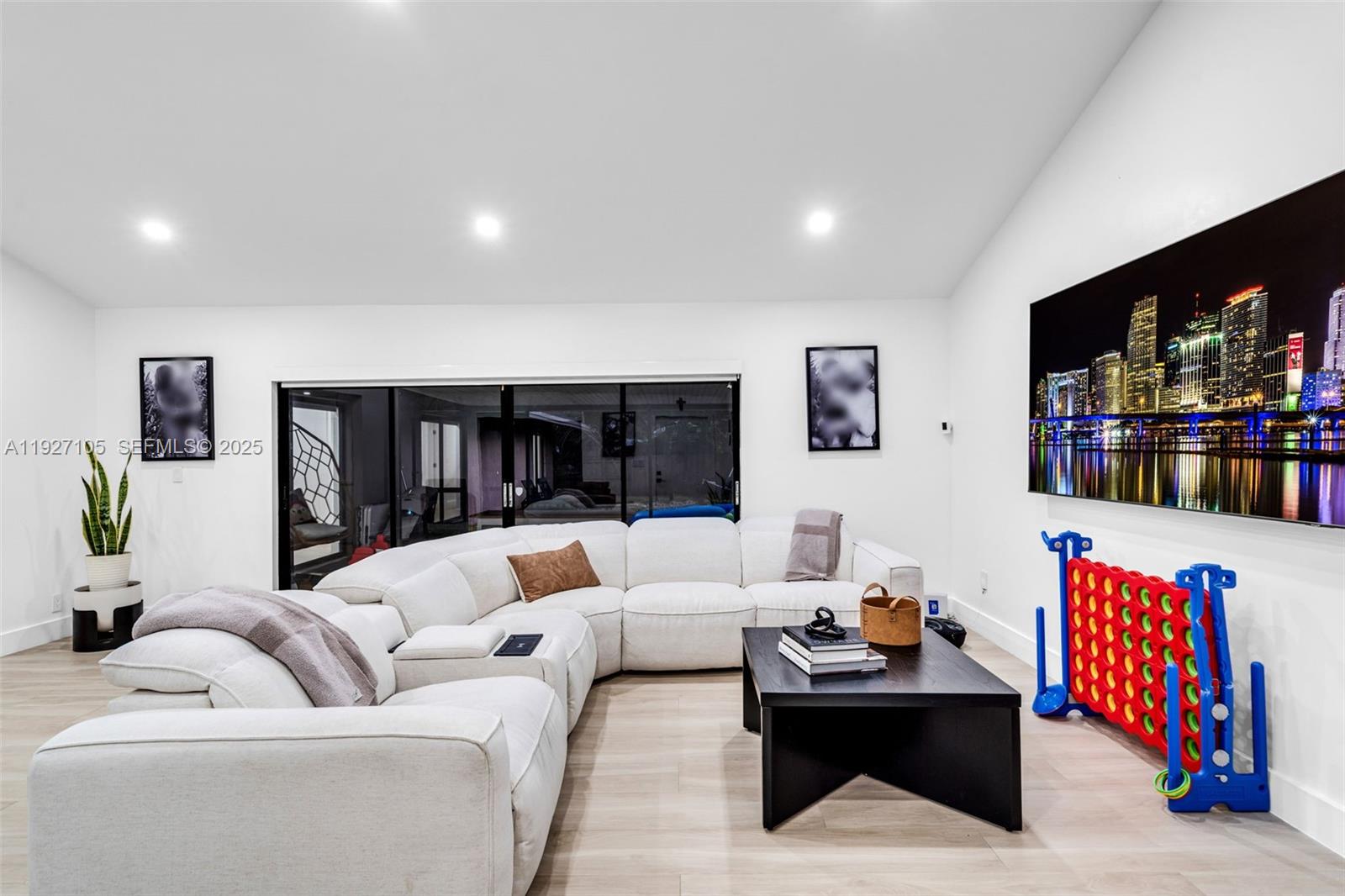 GATELAND ESTATES - Residential