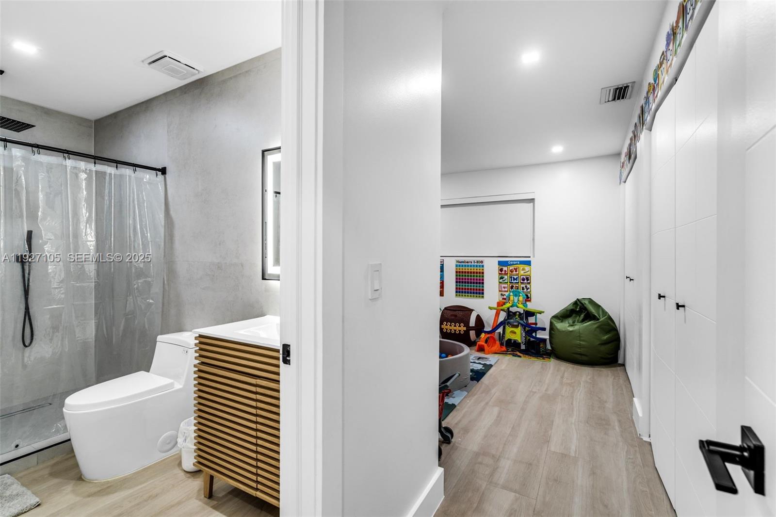 GATELAND ESTATES - Residential