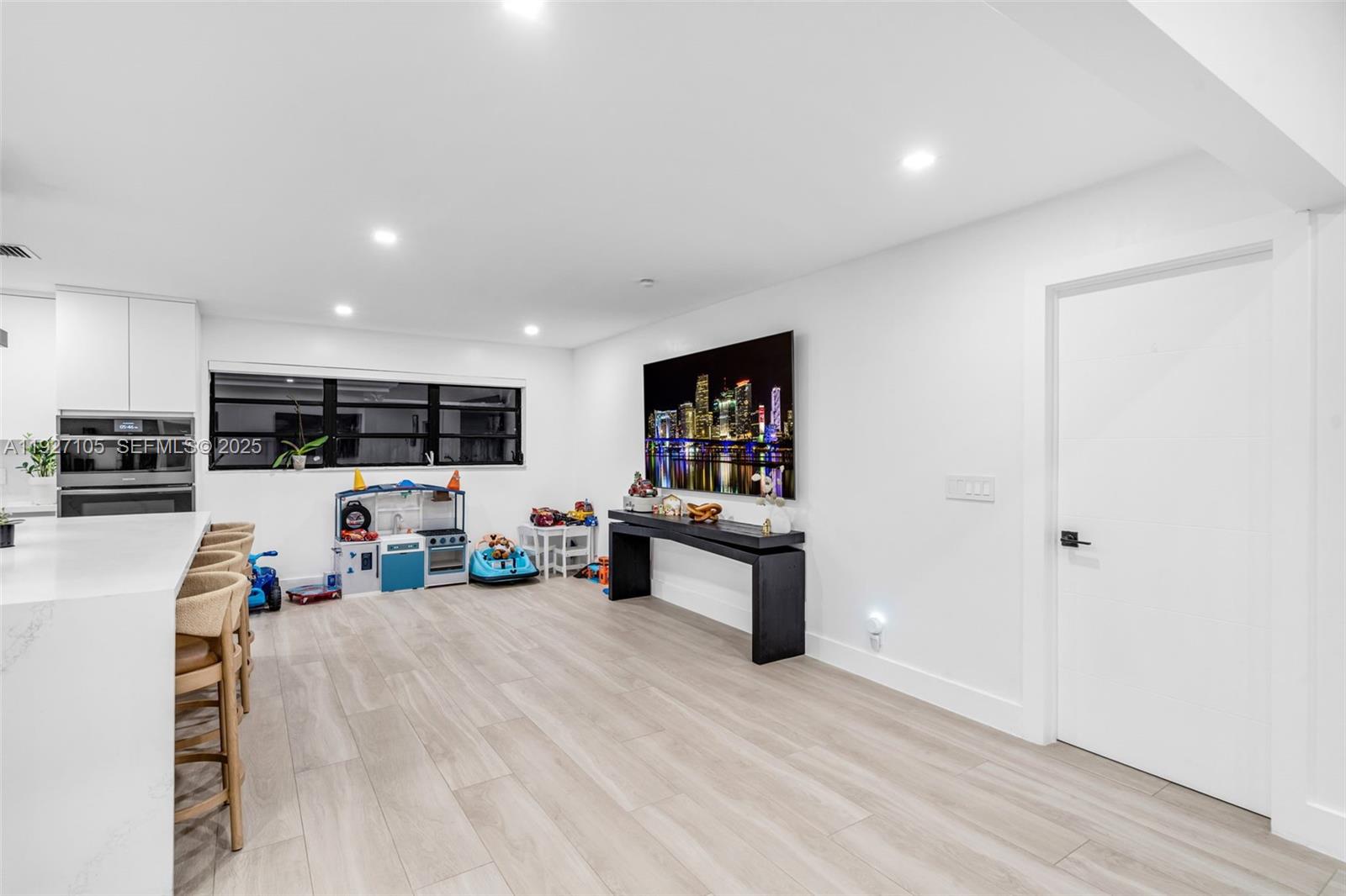 GATELAND ESTATES - Residential