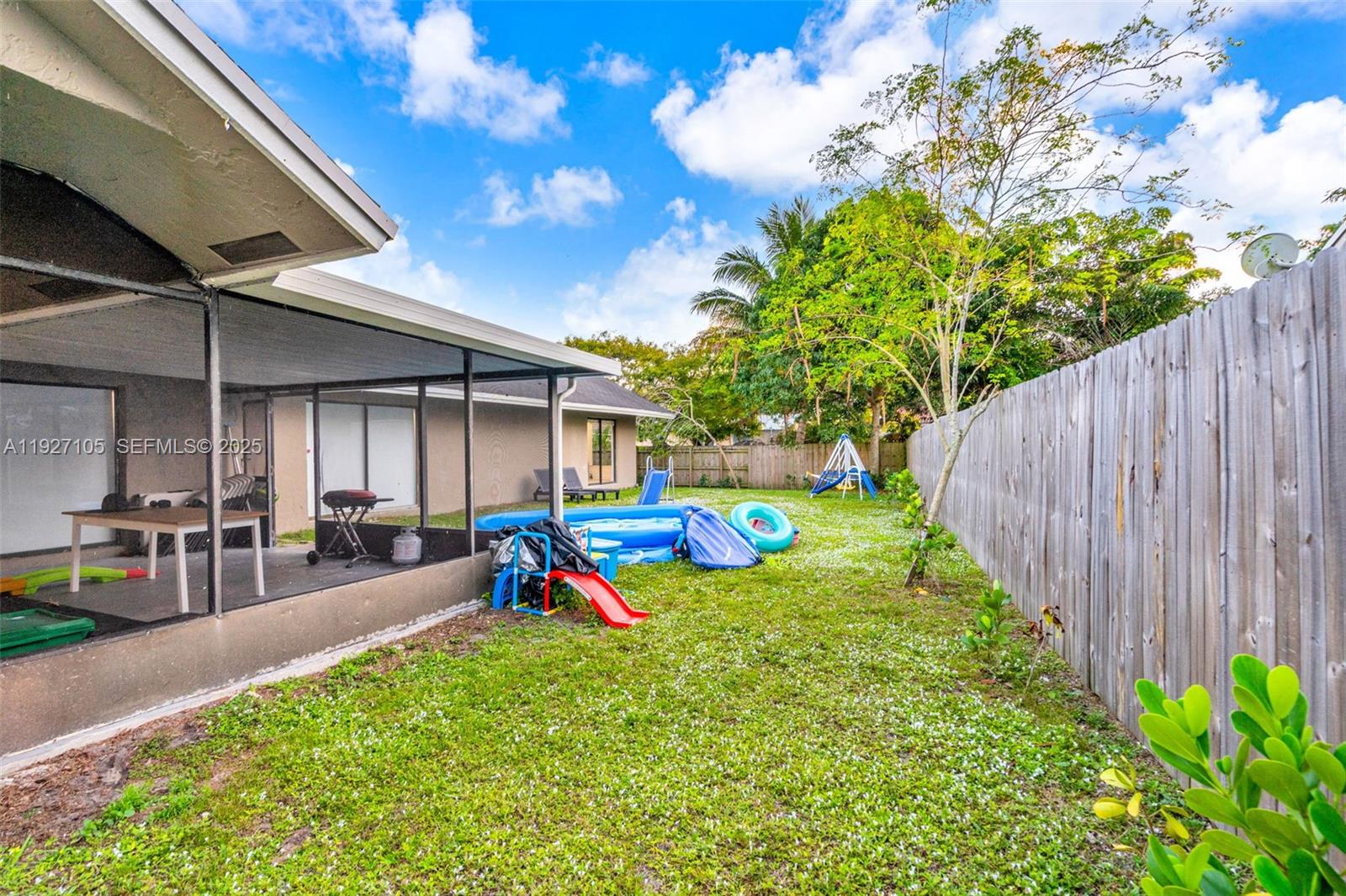 GATELAND ESTATES - Residential