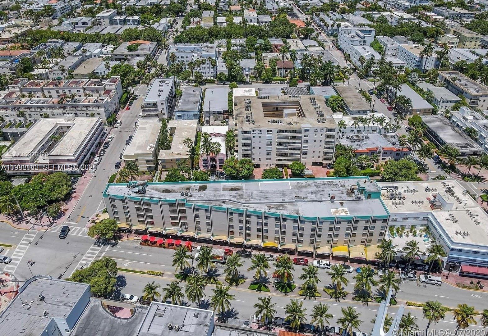 HAMPTON ON WASHINGTON AV - Residential