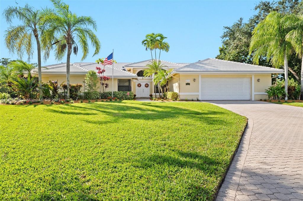 Photo of 11960 SW 43rd St (Acorn Dr.), Davie, FL 33330 (MLS # A11496356)