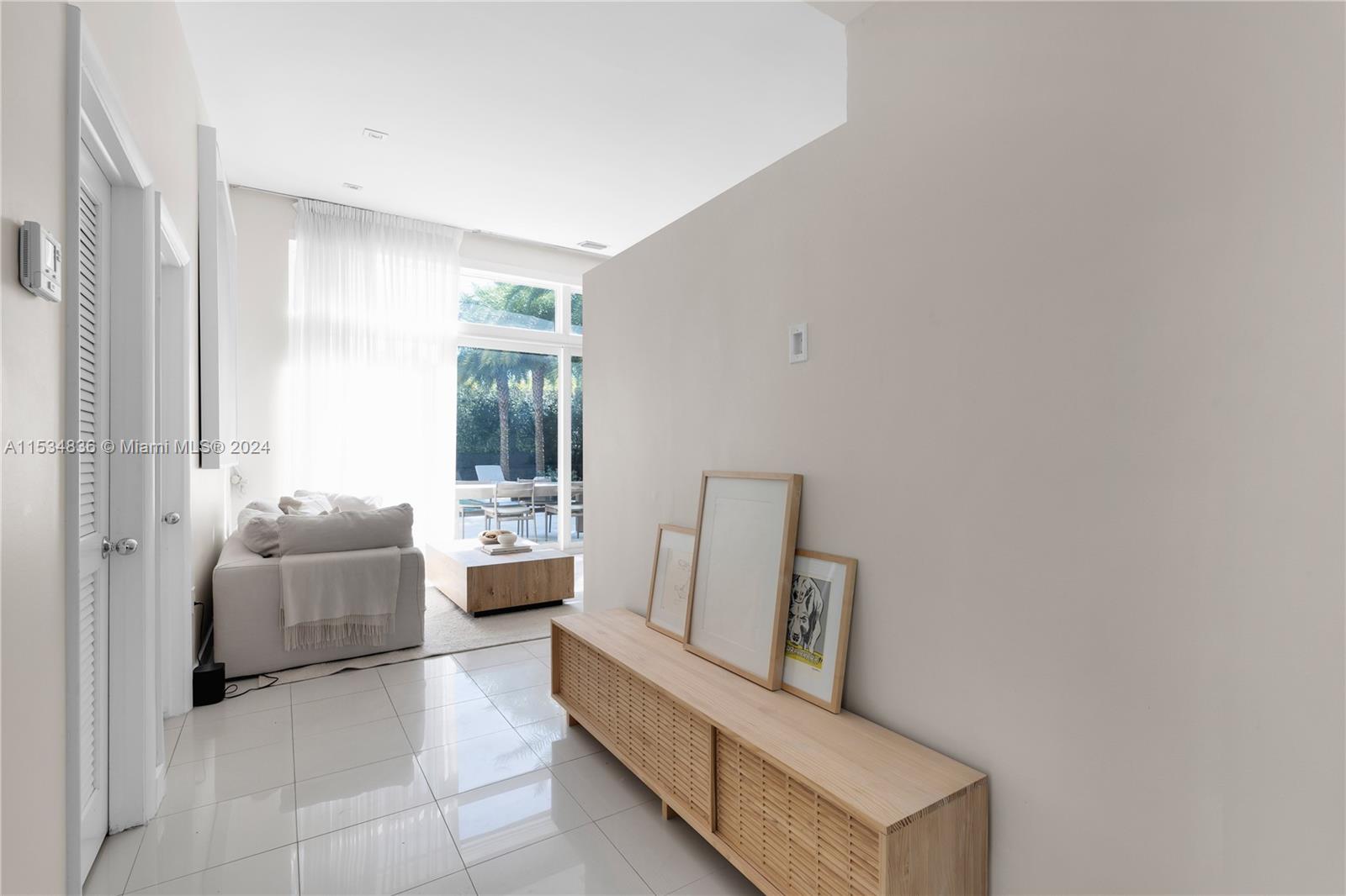 BISCAYNE ISL - Residential