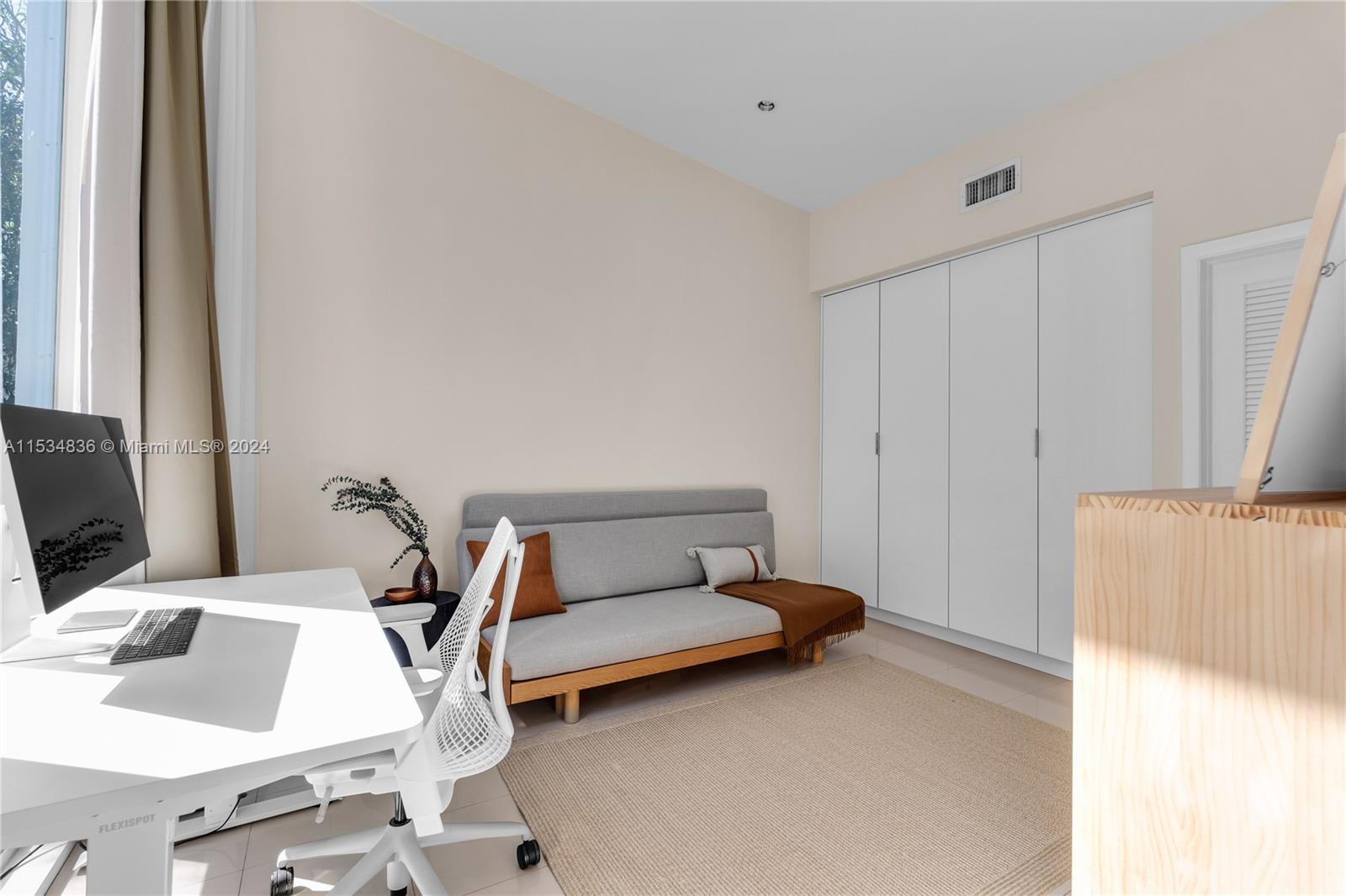 BISCAYNE ISL - Residential