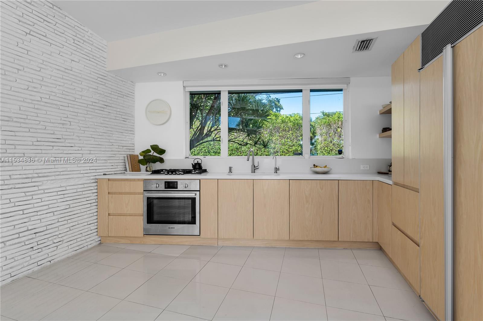 BISCAYNE ISL - Residential