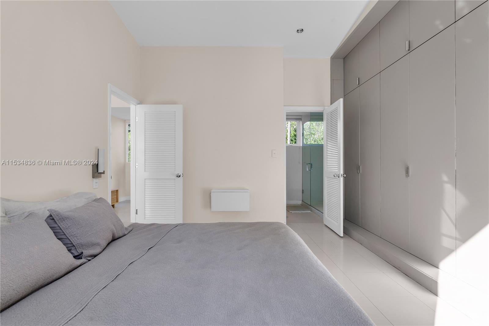 BISCAYNE ISL - Residential