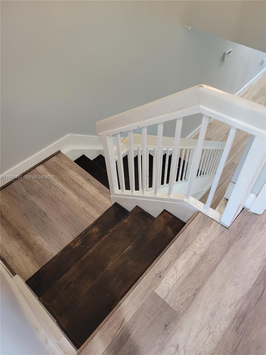 PEMBROKE LAKES SECTION SE - Residential Lease