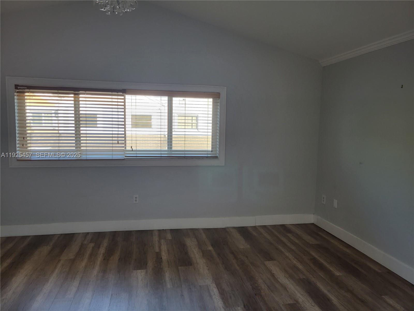 PEMBROKE LAKES SECTION SE - Residential Lease