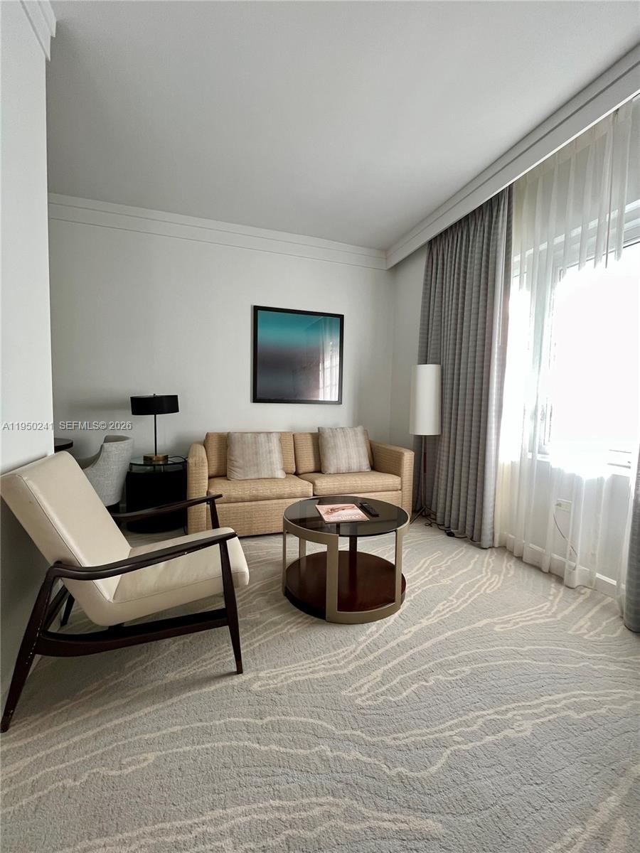 View photos, virtual tours, details... 4391 Collins Ave 419