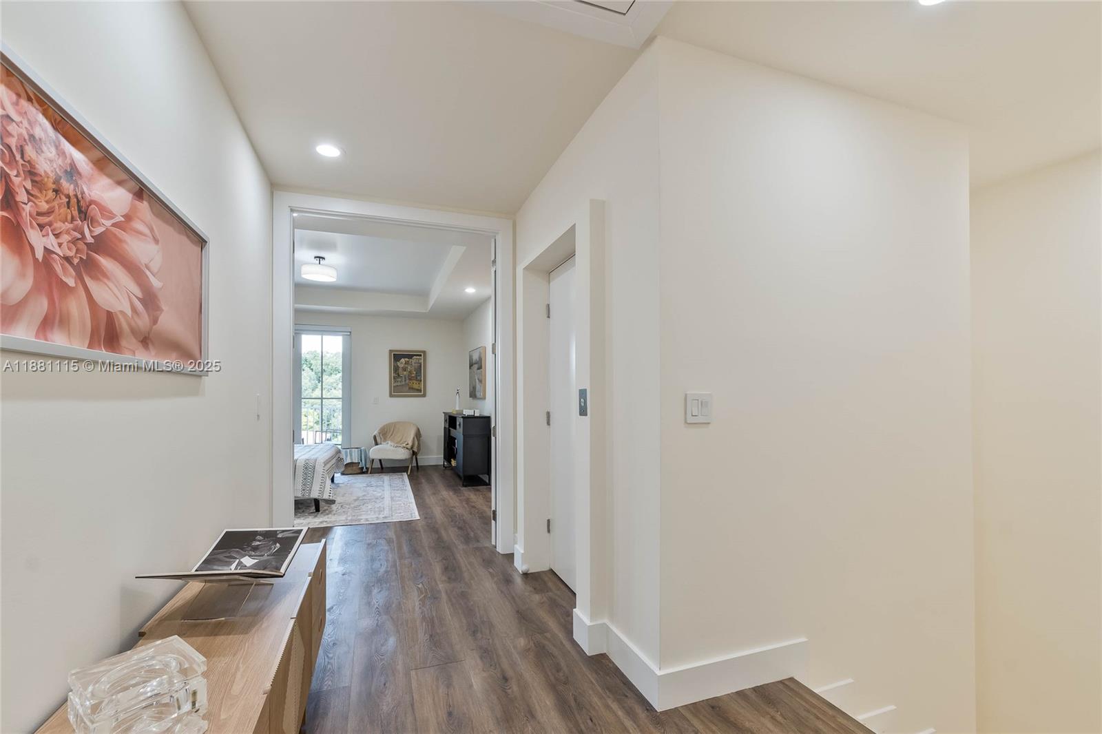 Madeira Townhomes - Residential