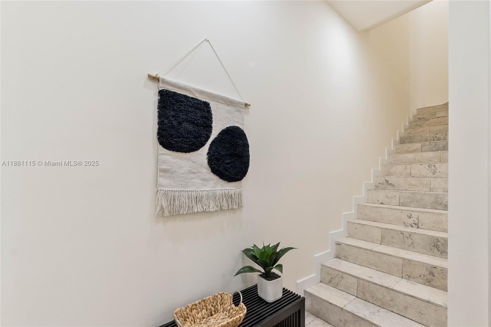 Madeira Townhomes - Residential