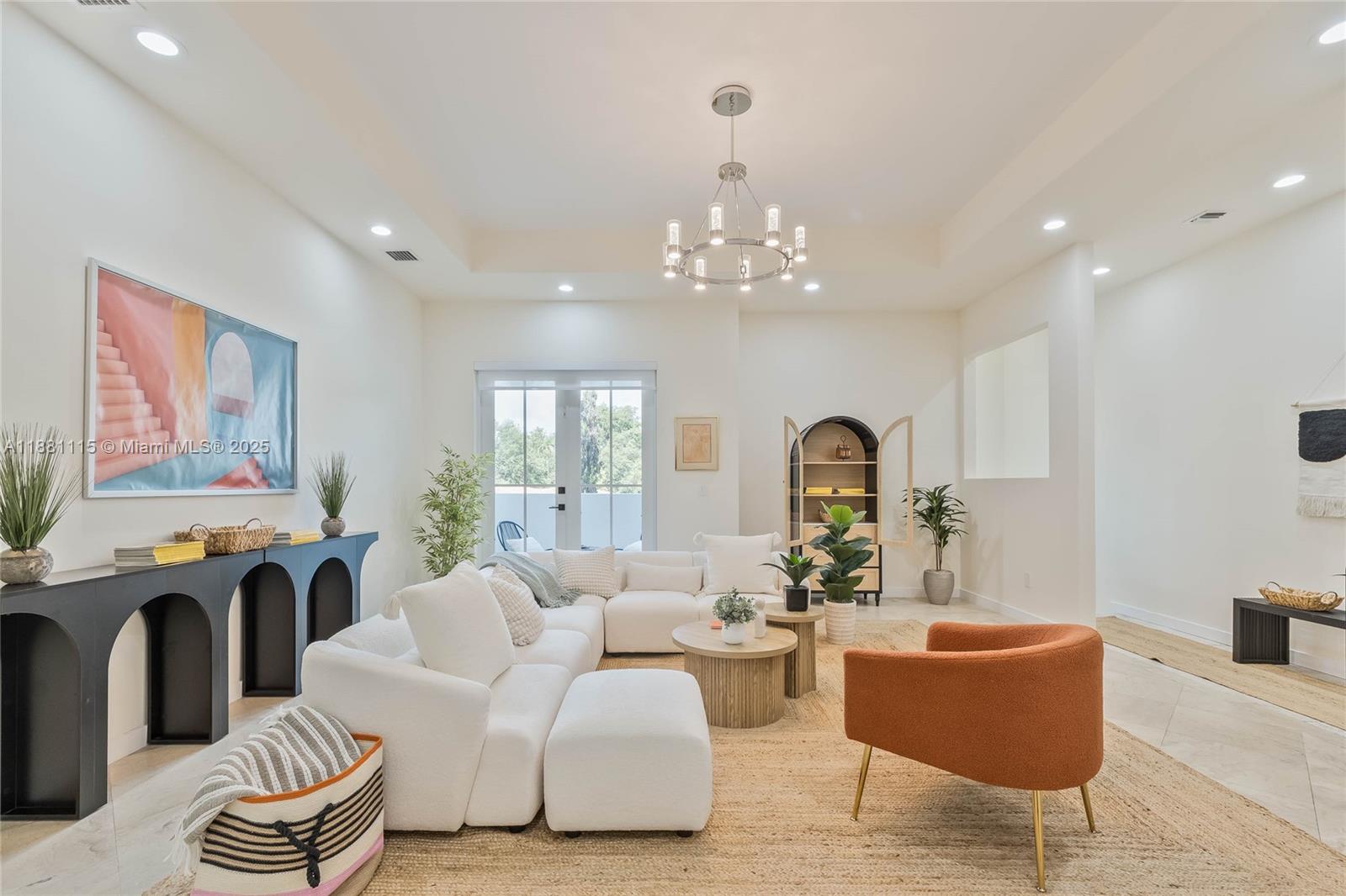 Madeira Townhomes - Residential