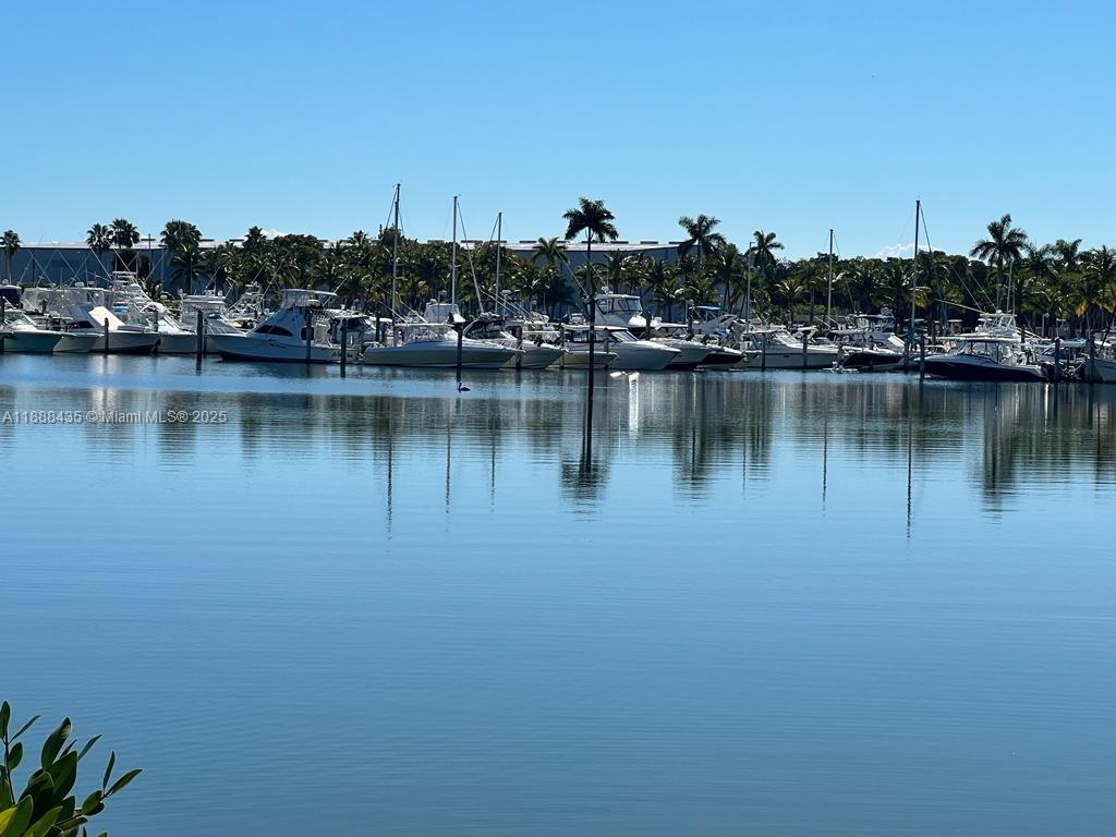 BREEZE OF GALLOWAY CONDO - Residential Lease