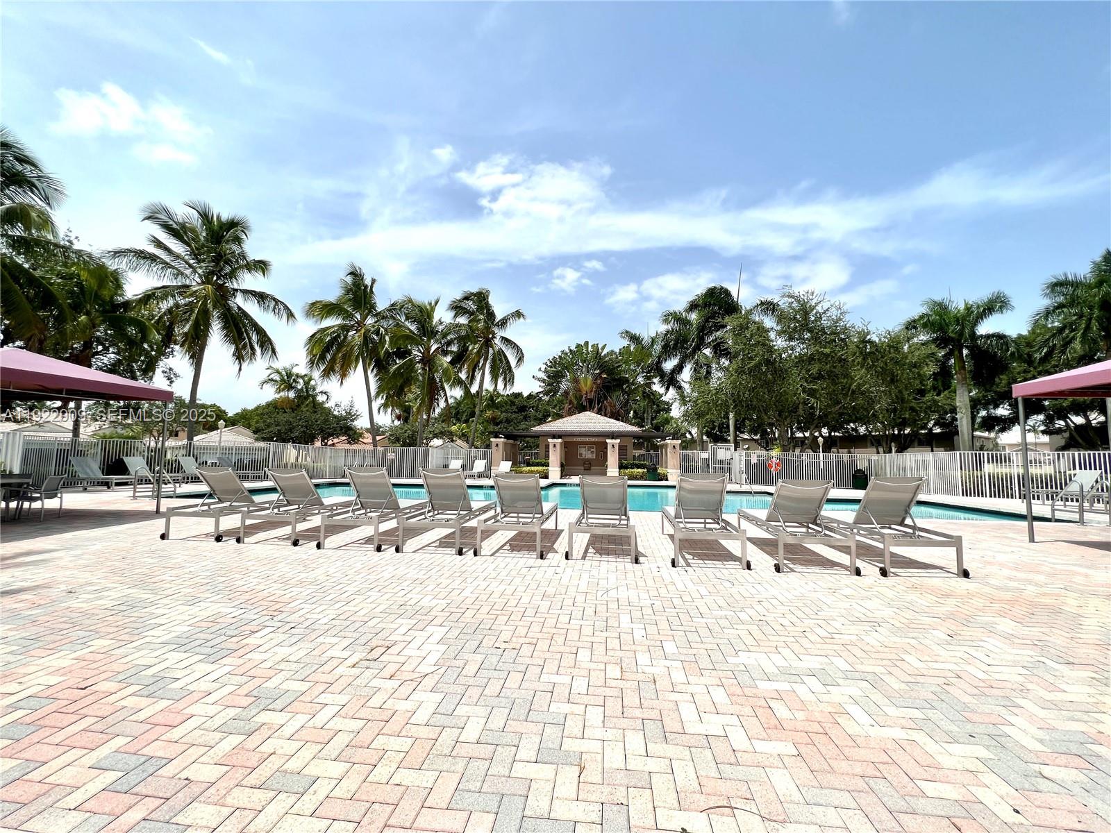 SECTORS 3 & 4 BOUNDARY PL - Residential Lease