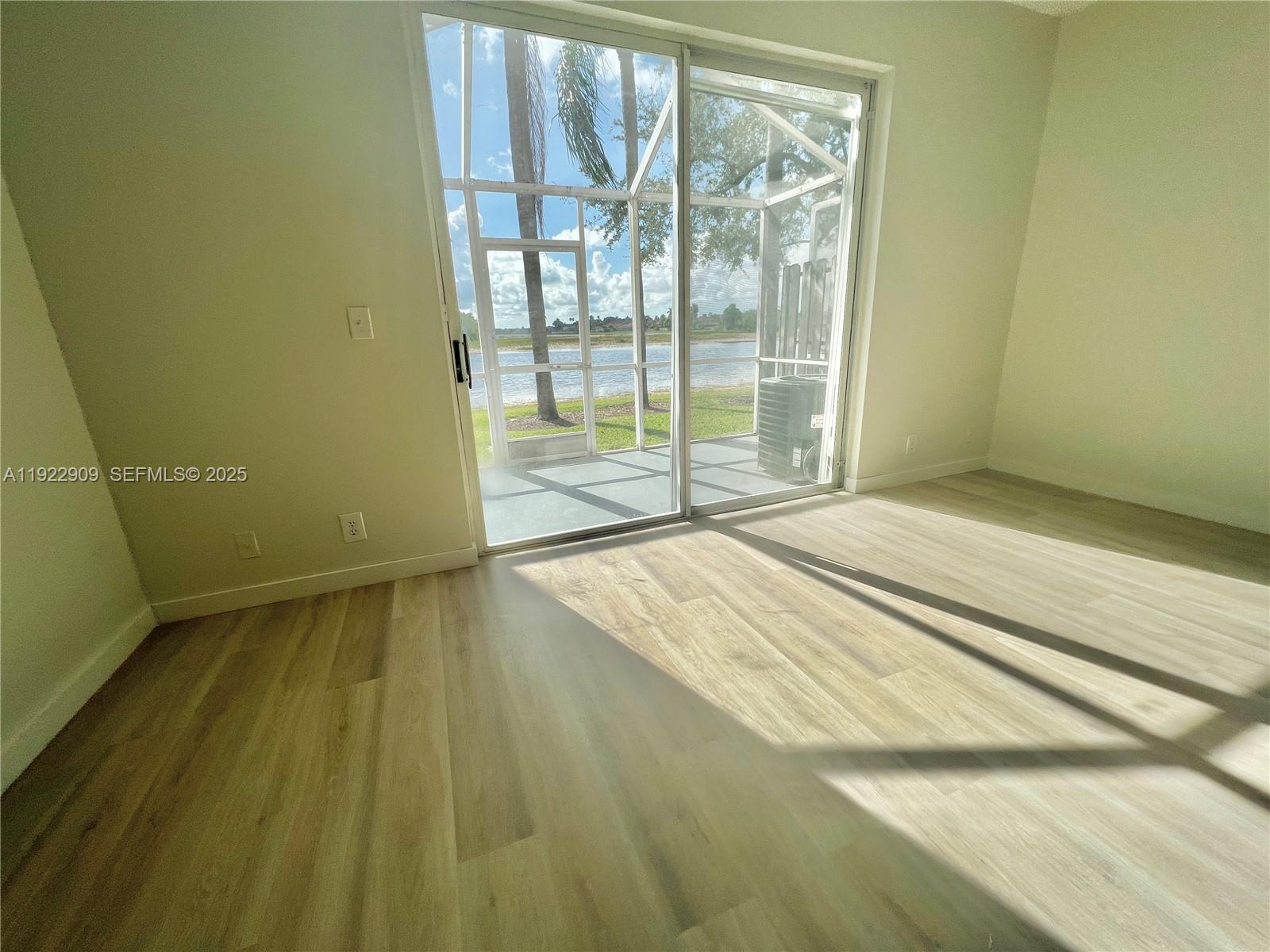 SECTORS 3 & 4 BOUNDARY PL - Residential Lease