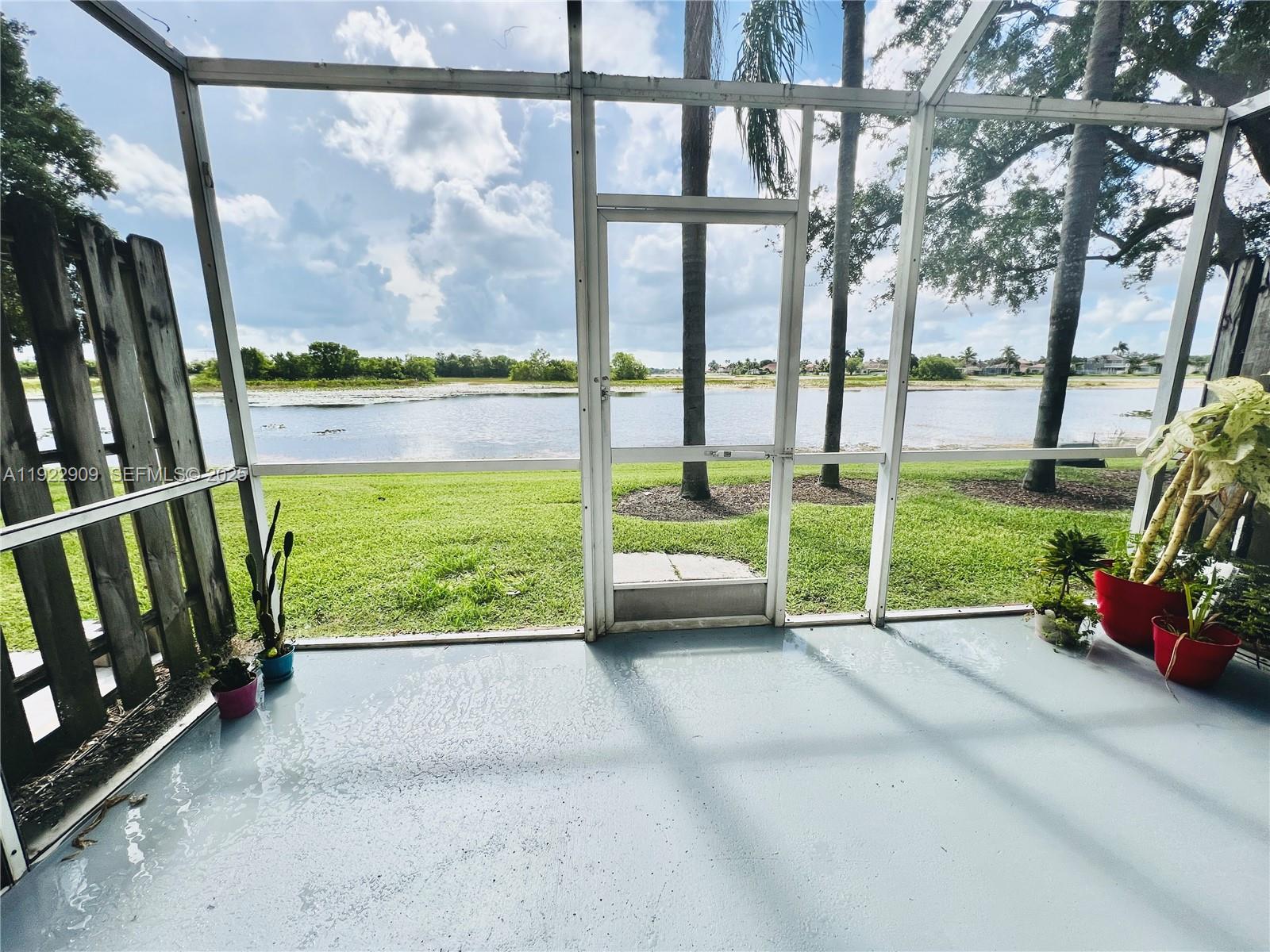 SECTORS 3 & 4 BOUNDARY PL - Residential Lease