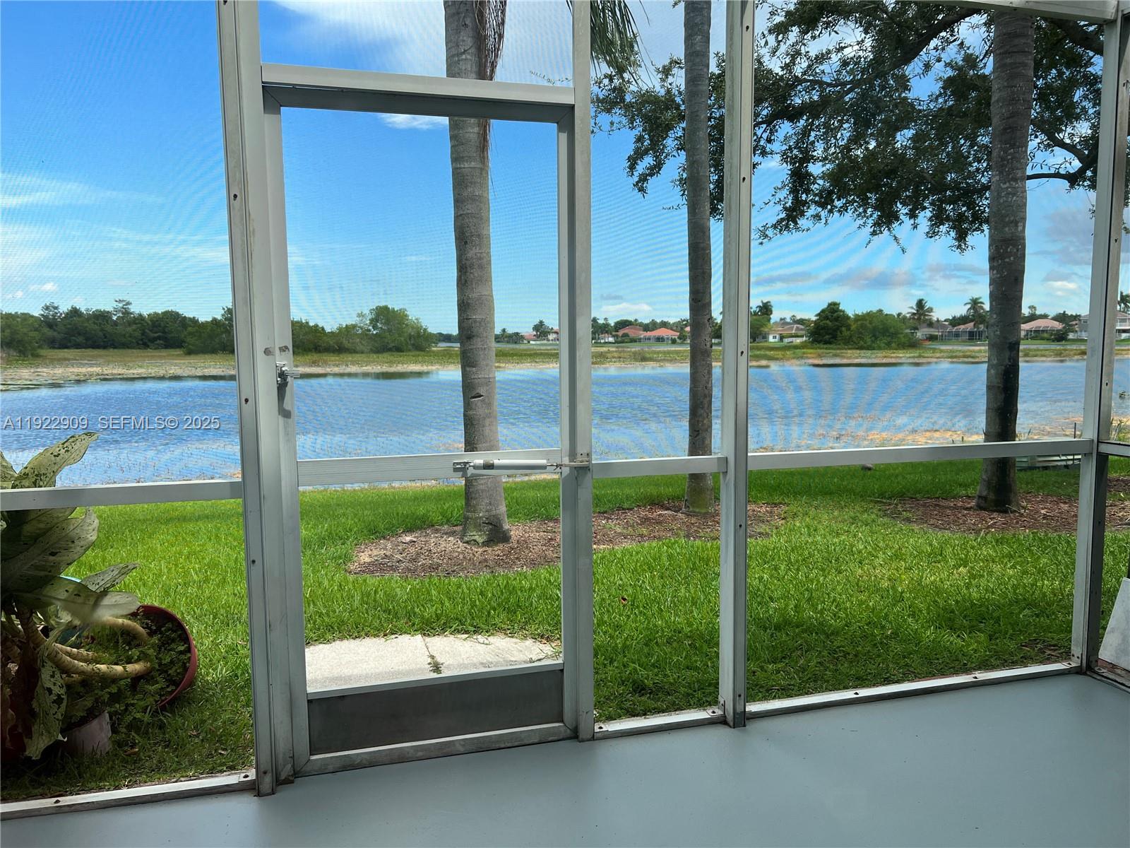 SECTORS 3 & 4 BOUNDARY PL - Residential Lease