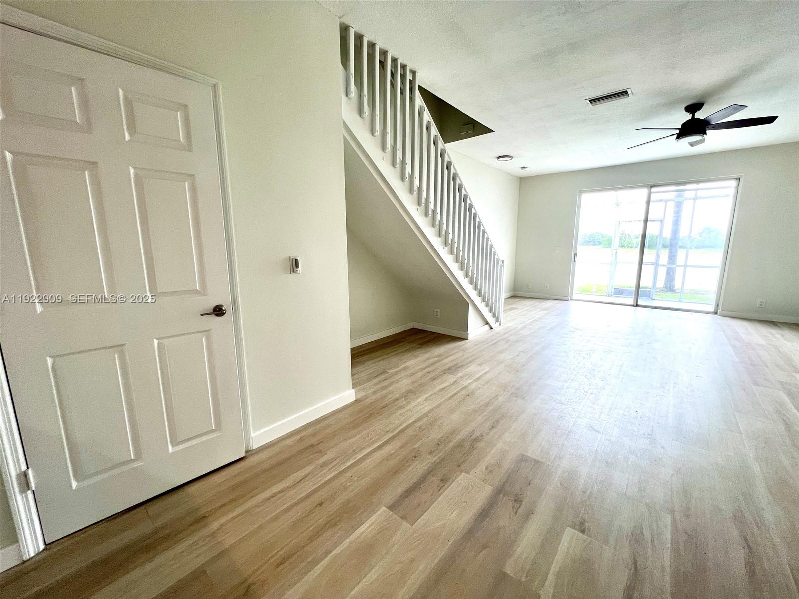 SECTORS 3 & 4 BOUNDARY PL - Residential Lease