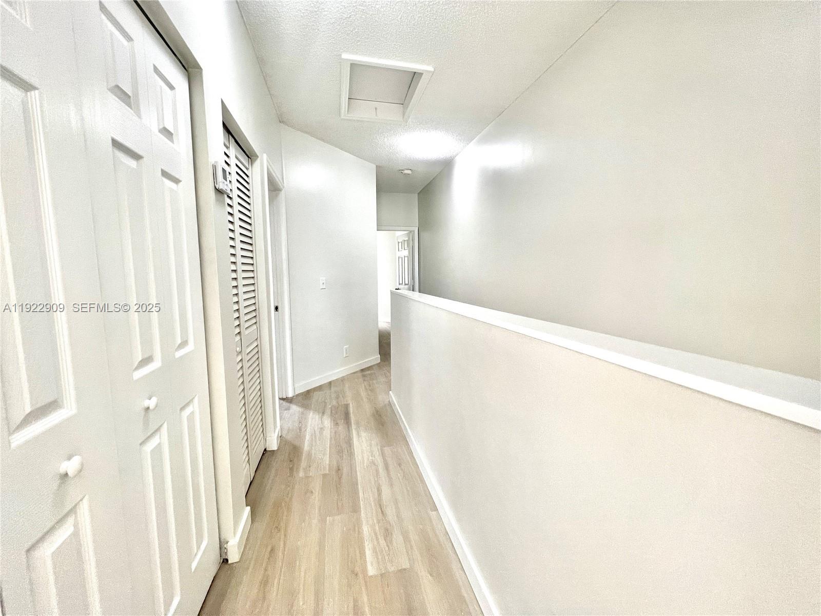 SECTORS 3 & 4 BOUNDARY PL - Residential Lease