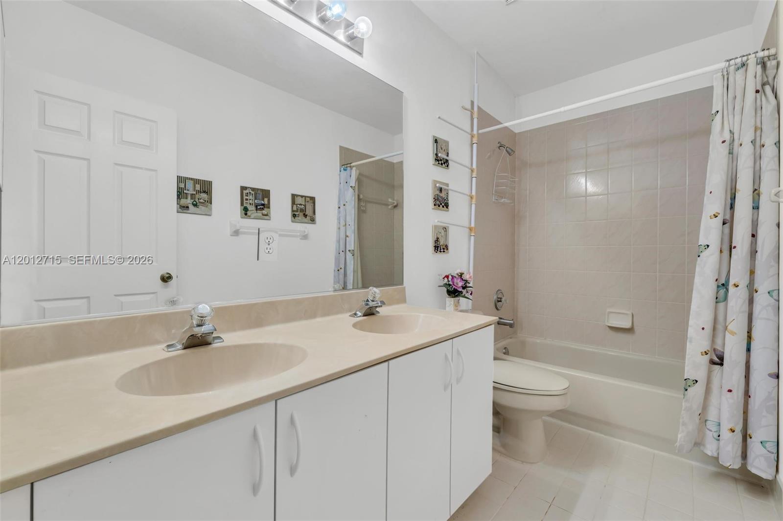 SILVER LAKES PHASE III RE - Residential