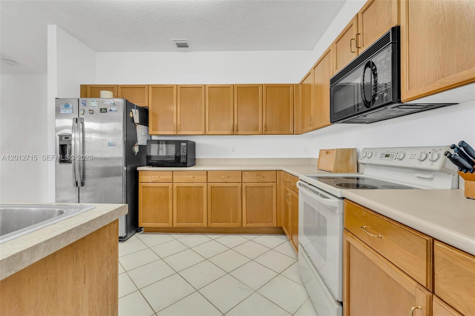 SILVER LAKES PHASE III RE - Residential