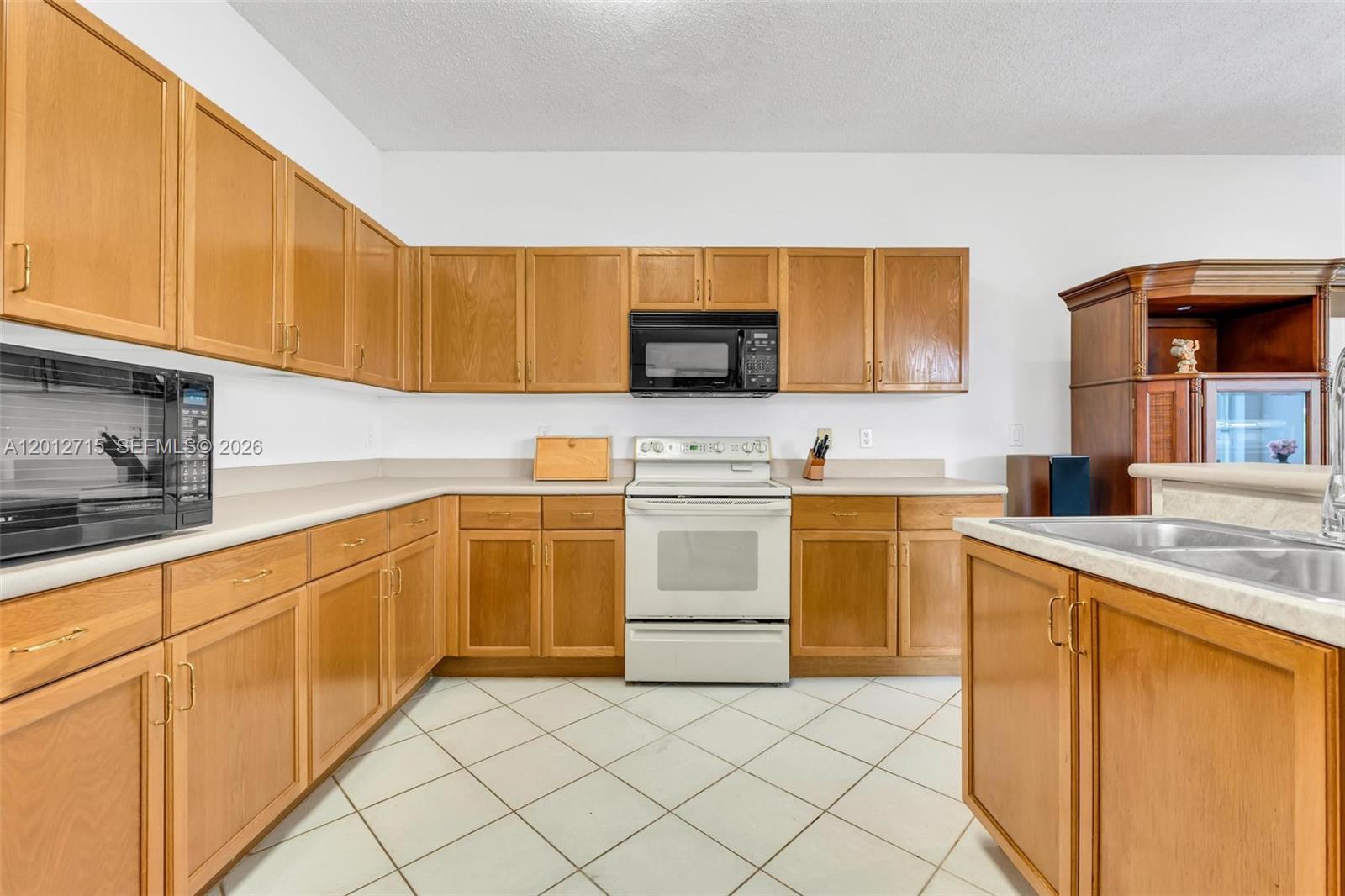 SILVER LAKES PHASE III RE - Residential