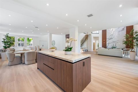 804 Crestview Cir Weston FL 33327