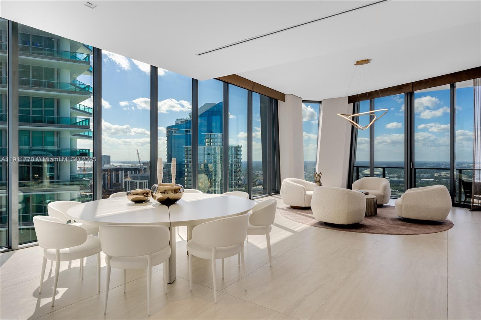 ONE THOUSAND MUSEUM CONDO - Residential