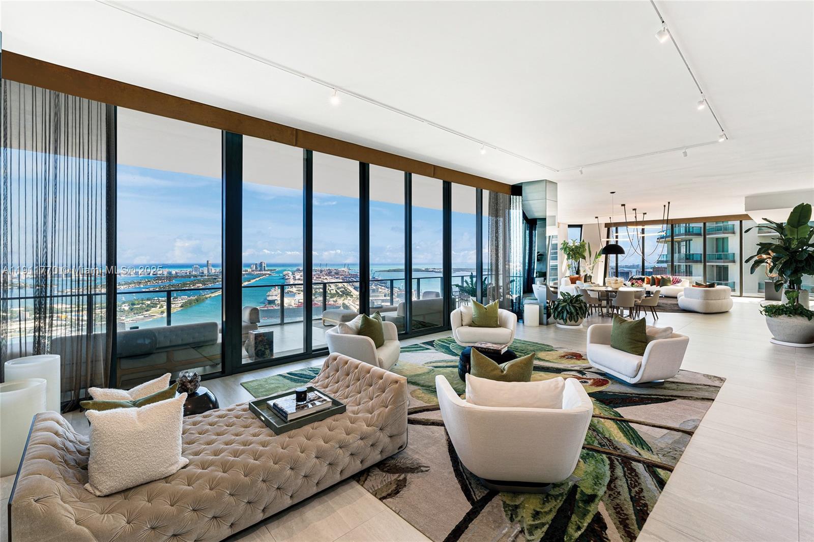 ONE THOUSAND MUSEUM CONDO - Residential