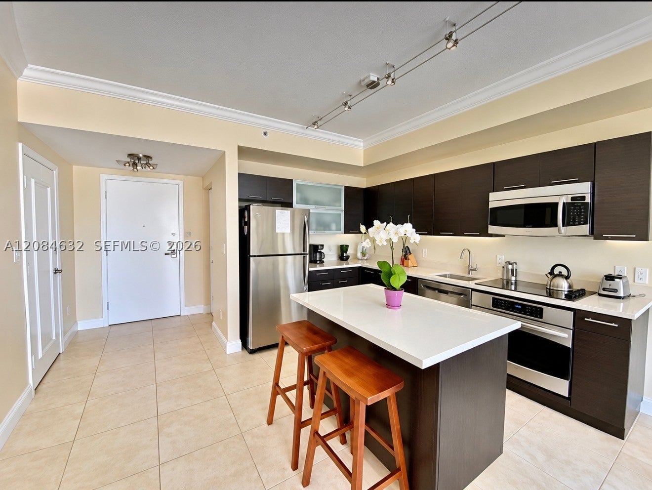 90 SW 3rd St 1403