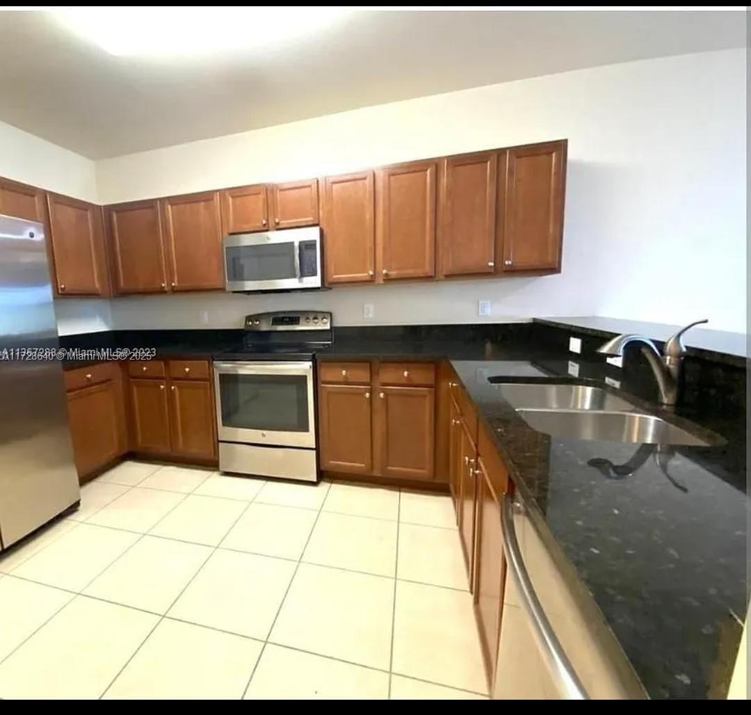 ST MAARTEN AT GRAND BAY C - Residential