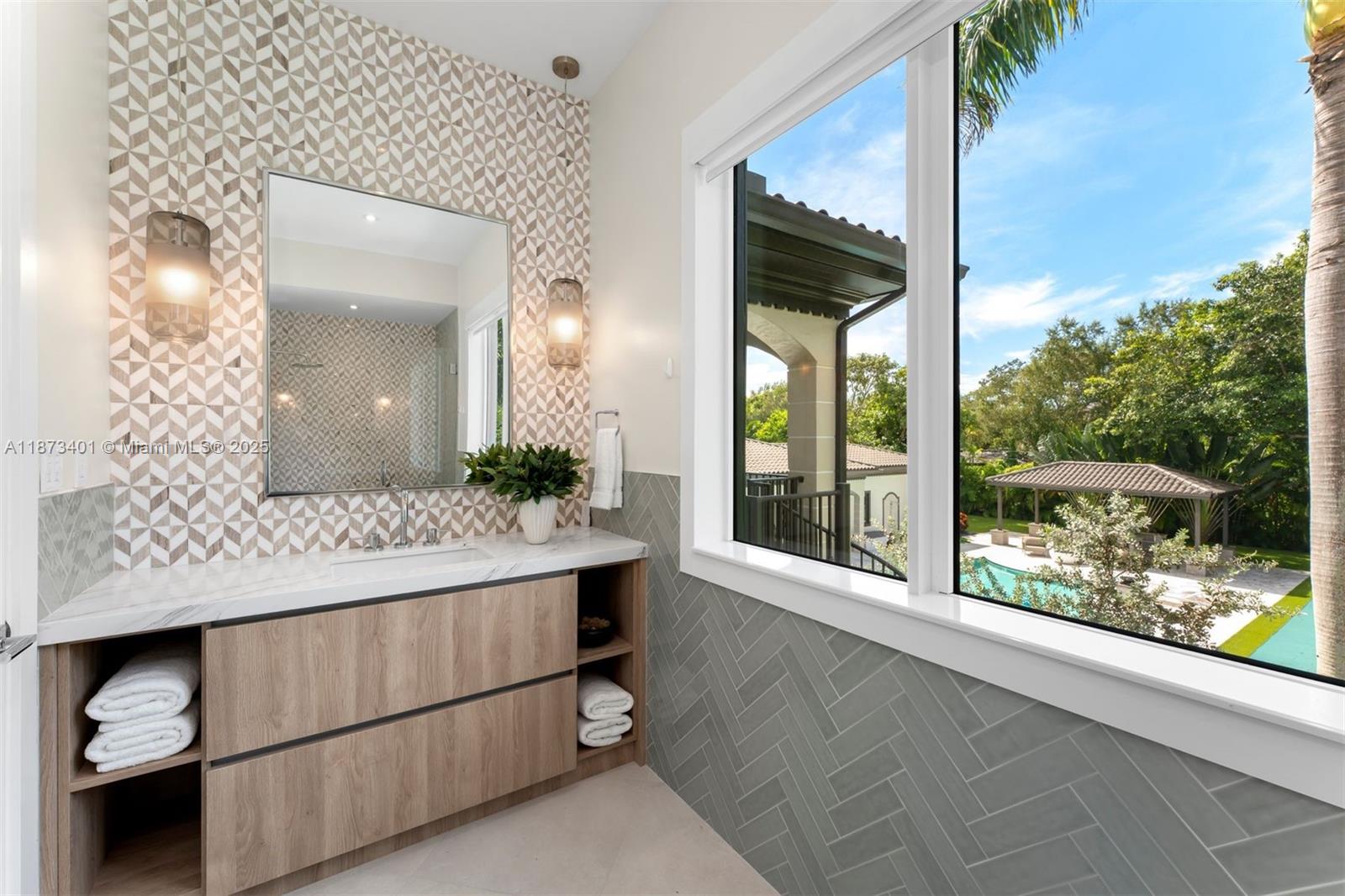 HELMS COUNTRY ESTATES ADD - Residential
