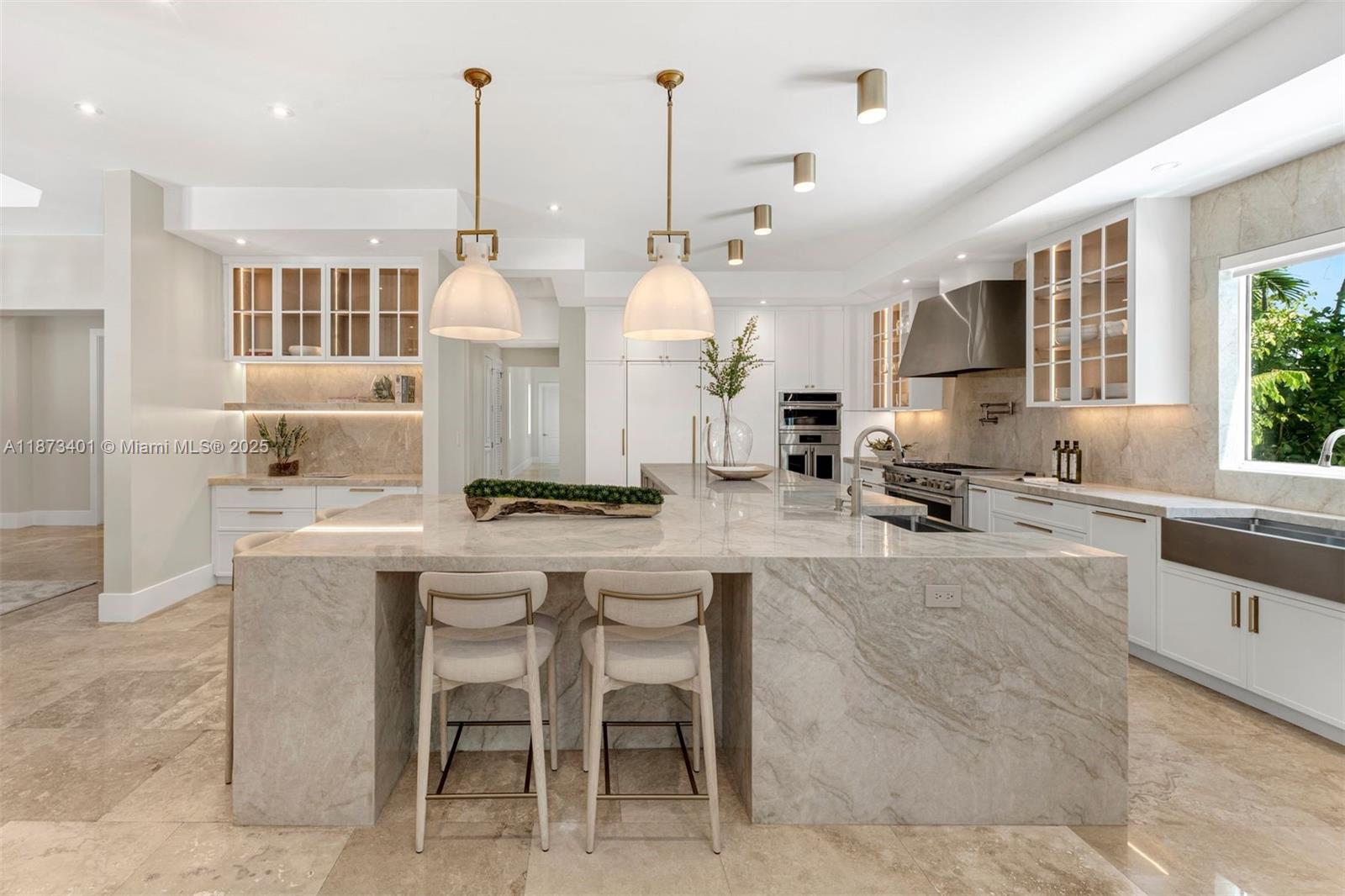 HELMS COUNTRY ESTATES ADD - Residential