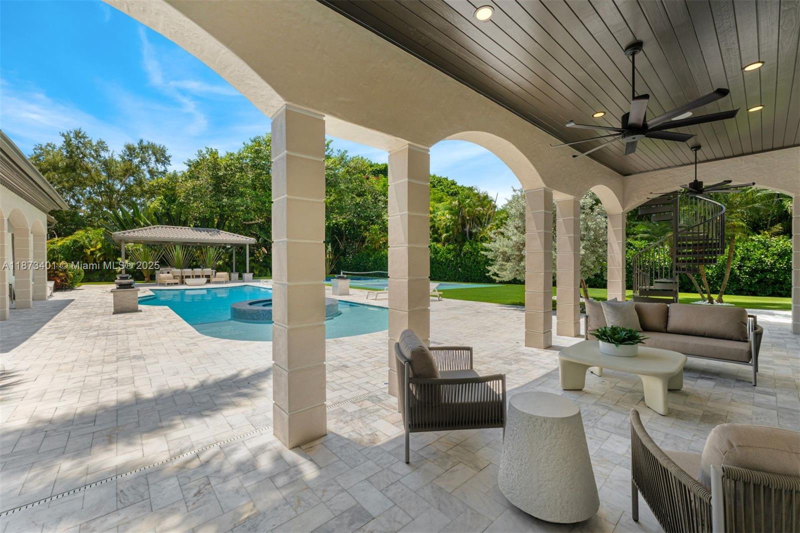 HELMS COUNTRY ESTATES ADD - Residential