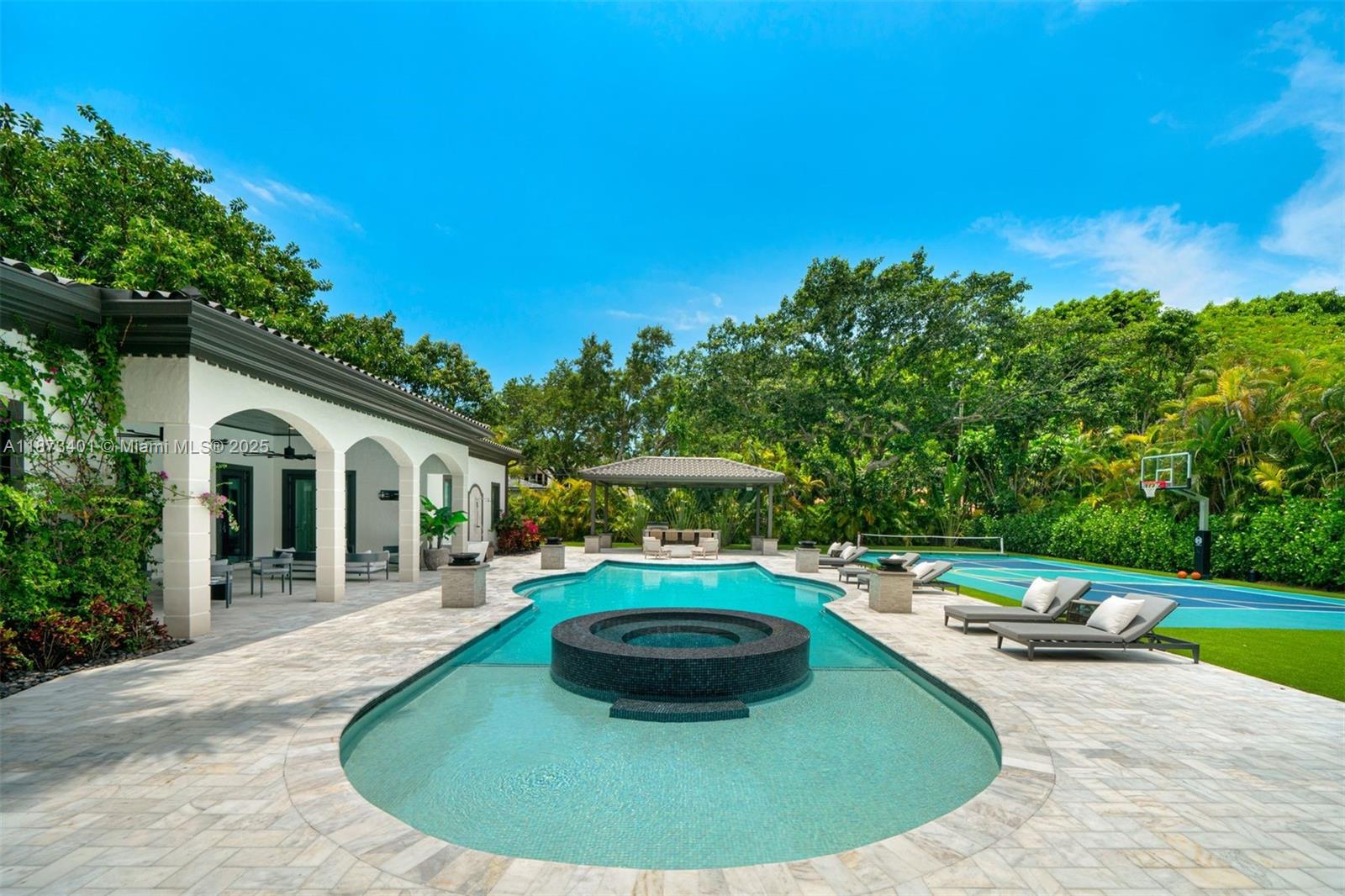 HELMS COUNTRY ESTATES ADD - Residential