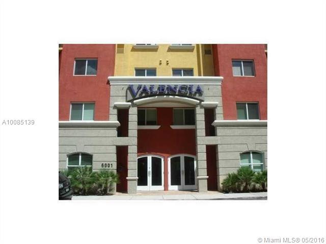 Nice 2 bed 2 bath split plan unit, 2 PARKING SPACES, washer and dryer inside. Valencia in South Miami has offered resort style living with 24-hour security, fitness center, meeting room, barbecue area and many more.
Located close to University of Miami and Metro-Rail.