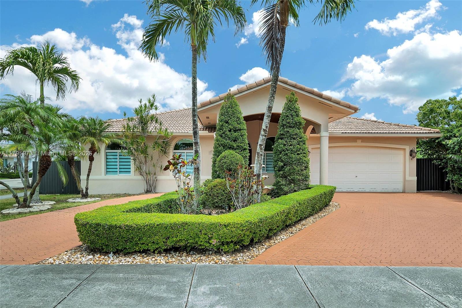 Property for Sale at 2045 Sw 142nd Pl, Miami, Broward County, Florida - Bedrooms: 4 
Bathrooms: 3  - $1,200,000