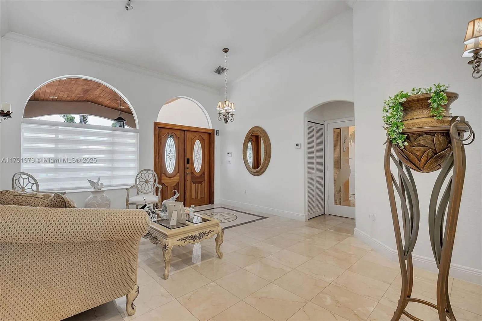 Miami, Florida 33175, United States, 4 Bedrooms Bedrooms, ,3 BathroomsBathrooms,Residential,Active,118006