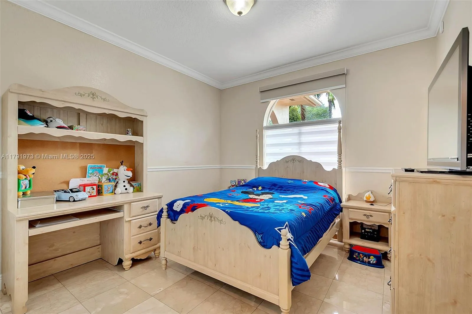 Miami, Florida 33175, United States, 4 Bedrooms Bedrooms, ,3 BathroomsBathrooms,Residential,Active,118006