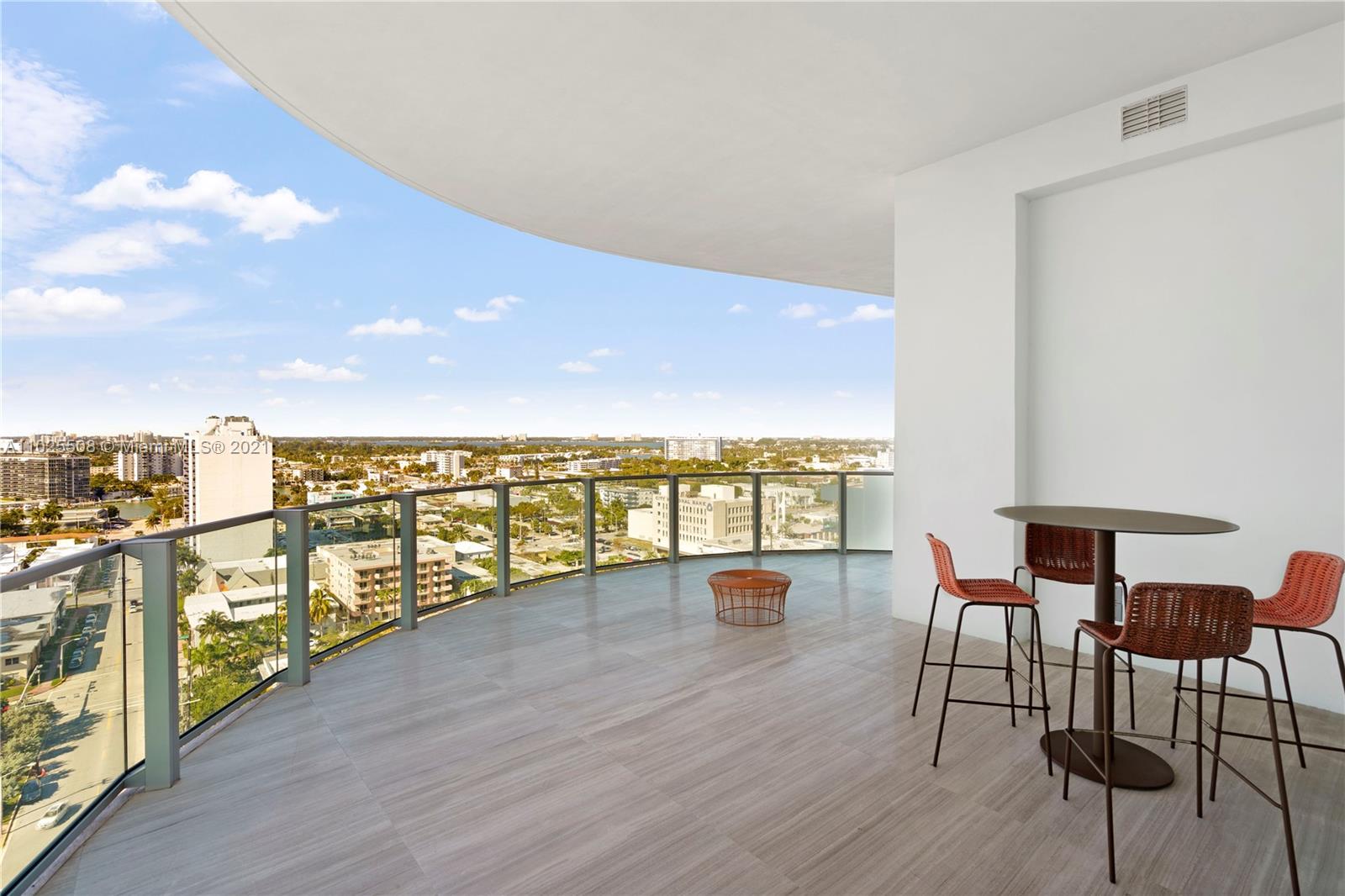 L'ATELIER CONDO - Residential