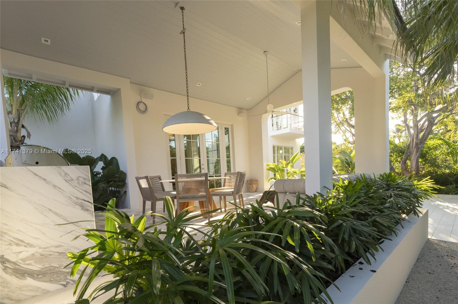 TROPICAL ISLE HOMES SUB 4 - Residential