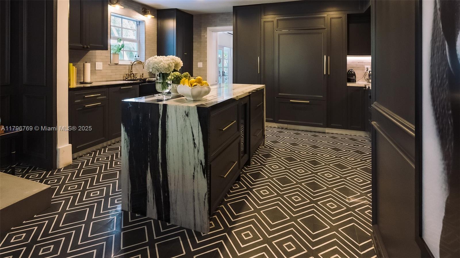 BAYSHORE UNIT NO 3 - Residential