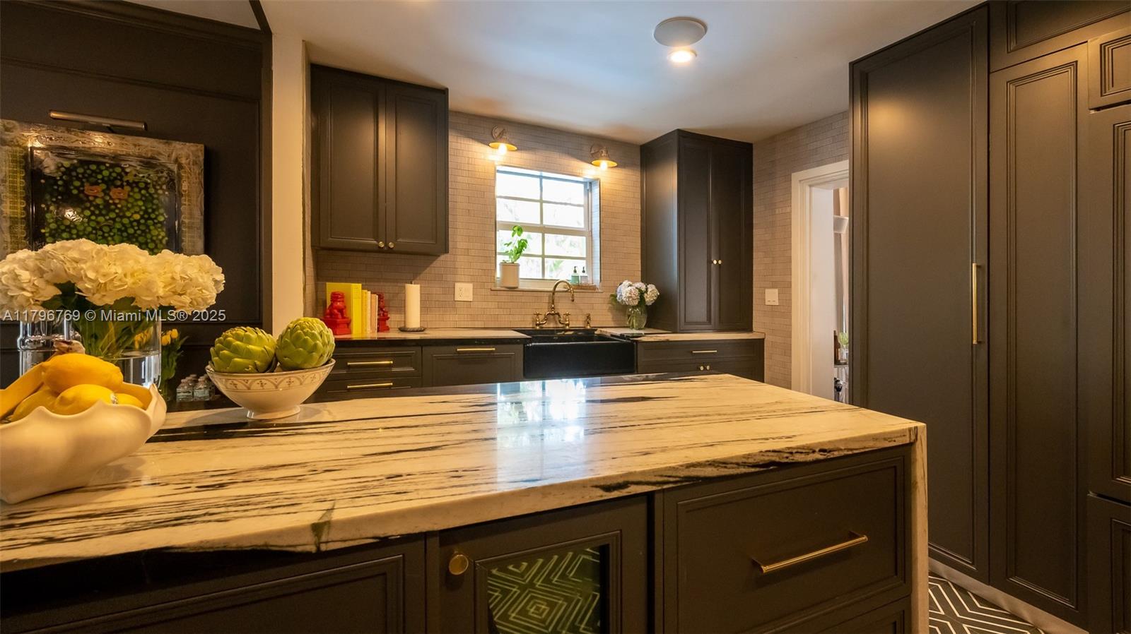 BAYSHORE UNIT NO 3 - Residential