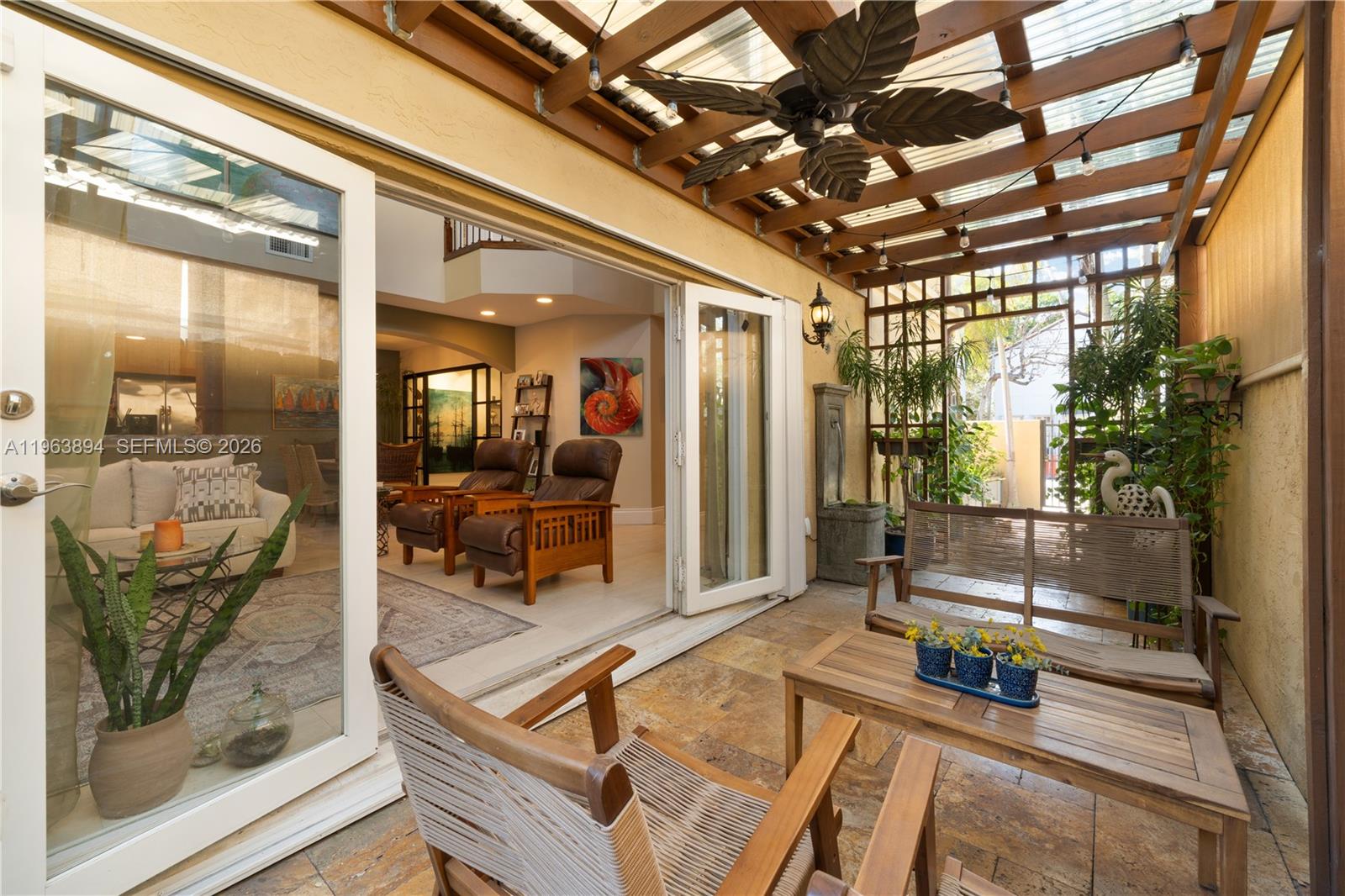 H R PEACOCKS SUB PENT HOM - Residential