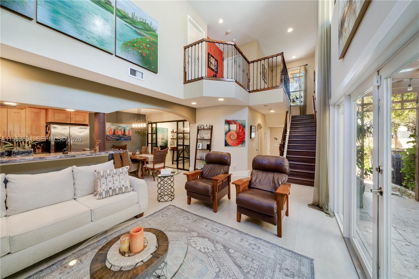 H R PEACOCKS SUB PENT HOM - Residential