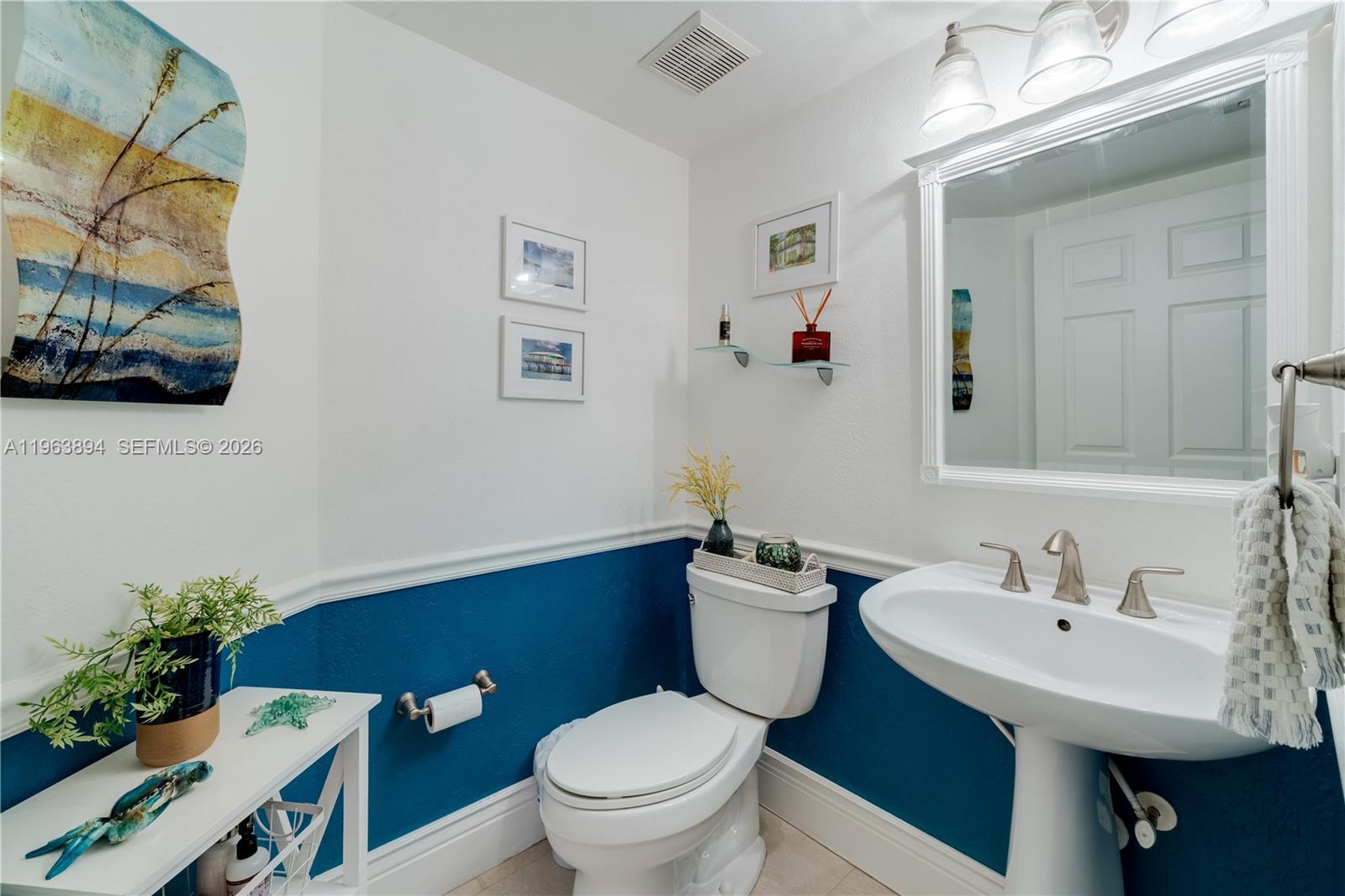 H R PEACOCKS SUB PENT HOM - Residential